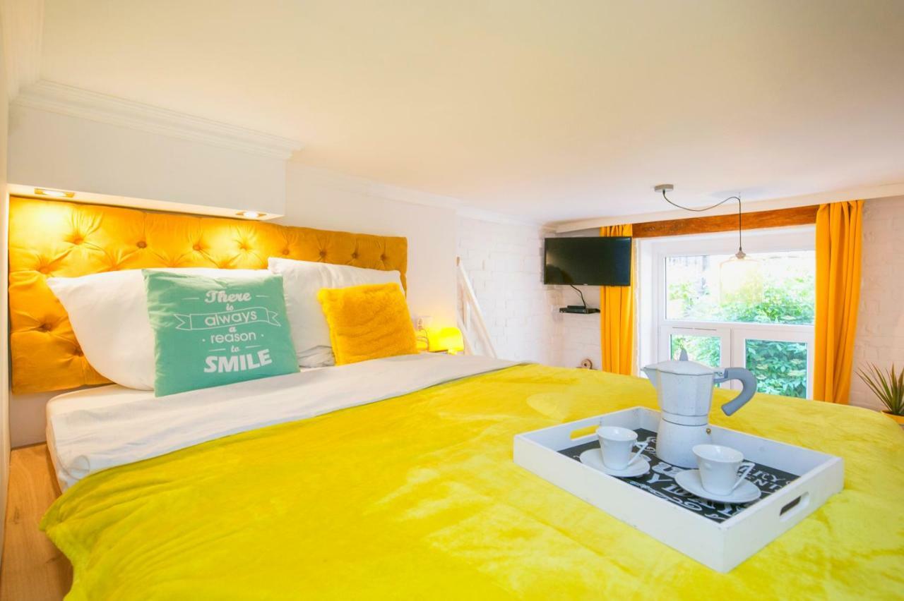 Berg Apartament Yellow Гданськ Екстер'єр фото