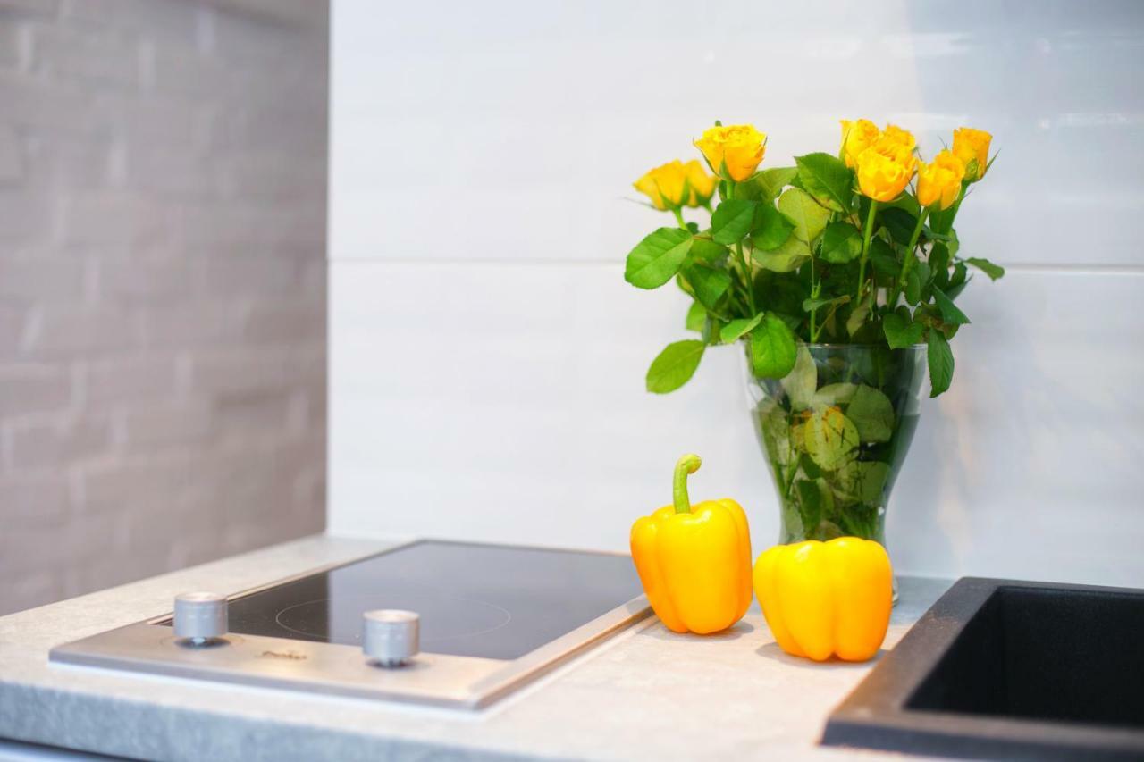 Berg Apartament Yellow Гданськ Екстер'єр фото